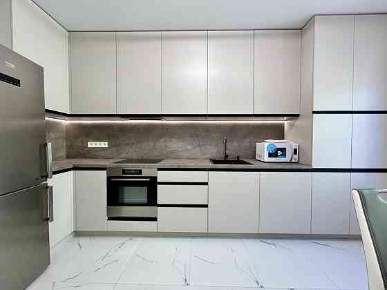 Перша здача! 2 кім поруч Міського озера Крихівці