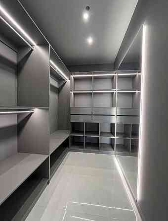 Предславинская Велике Васильківська Маккейна  Французький Французский Киев