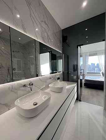 Предславинская Велике Васильківська Маккейна  Французький Французский Киев