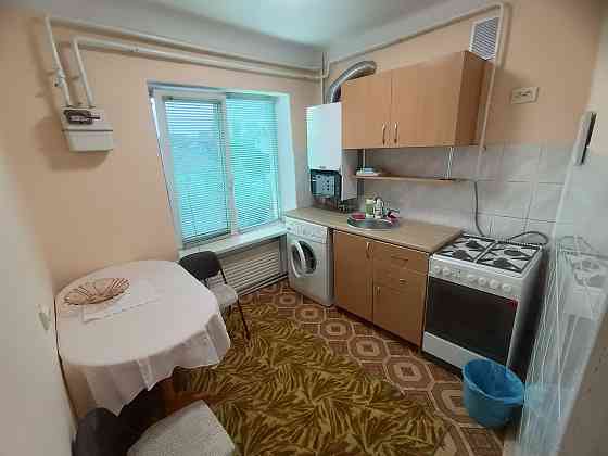 ОРЕНДА 2-х кімнатної КВАРТИРИ поруч АТБ, індивідуальне газове опалення Берегове