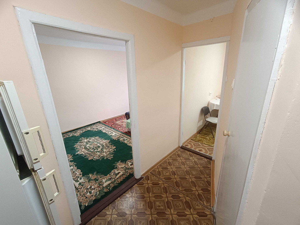 ОРЕНДА 2-х кімнатної КВАРТИРИ поруч АТБ, індивідуальне газове опалення Берегове - зображення 5