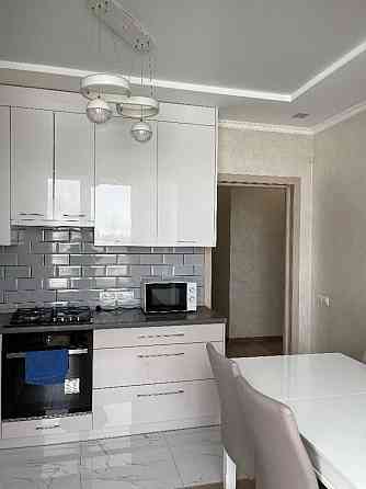 Оренда чудової квартири в новобудові по вул Хмельницького Львів