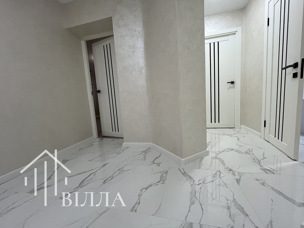 Продам новеньку 1 кімнатну квартиру в новобудові на Східному Тернополь - изображение 8