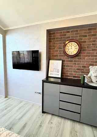 Продаж розкішноі, дворівневої квартири Ужгород