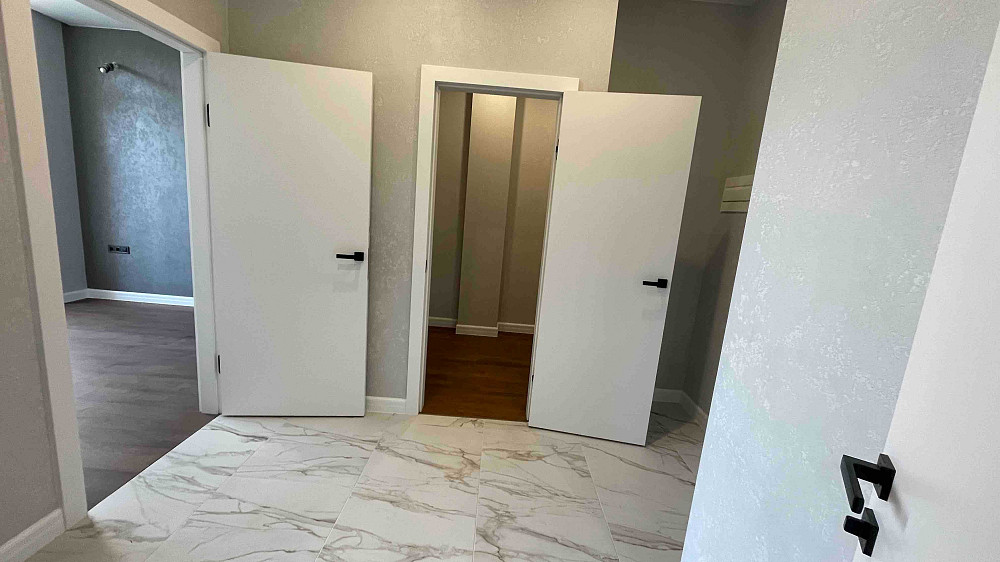 Продаж в новому будинку 1-к квартири в центрі міста Одеса - зображення 3