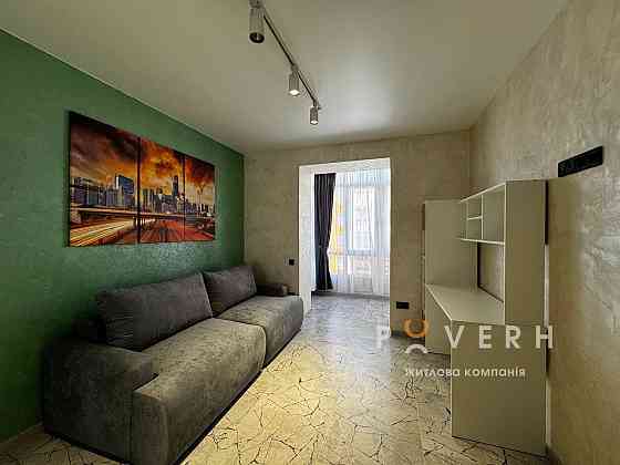 Продається дворівнева квартира в центральній частині міста. Ивано-Франковск