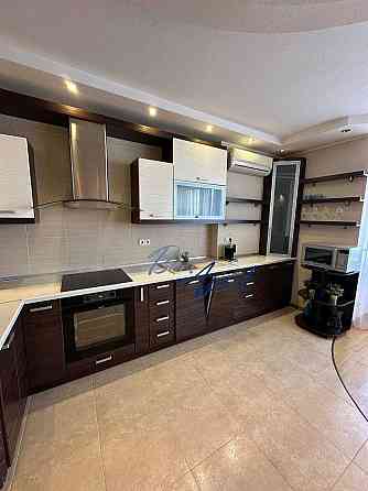 Оренда затишної  3-к квартири, вул. Вавілових 15а. Метро 10хв пішки. Киев