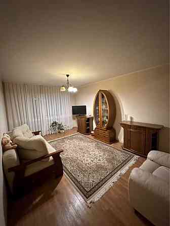 Сдам 2 ух комнатную квартиру ж/м Тополь 3 ул. Запорожское шоссе 74 Днепр