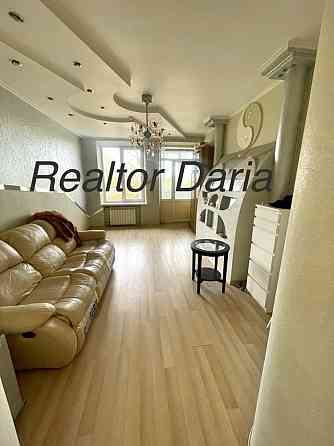 Сдам большую 3к квартиру-студию на Грушевского 15! Днепр