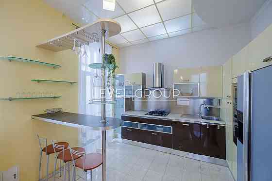 Оренда 3к квартири вул. Алли Горської Киев