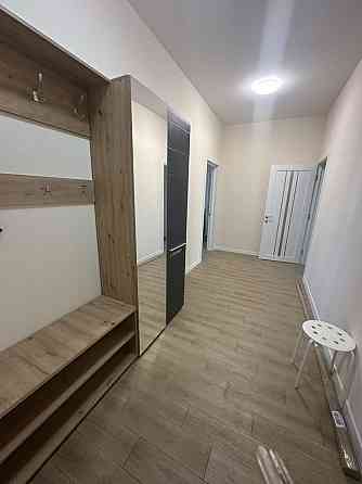 Простора 2х кімнатна квартира з 2мя санвузлами. Минай