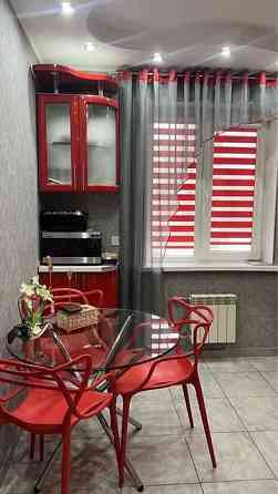 Затишна на світла двукімнатна квартира проспект Івана Мазепи Днепр