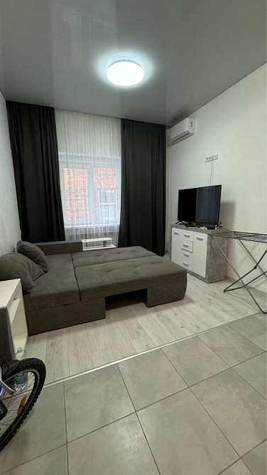 Сдается квартира в самом центре города! В 2 минутах от набережной.  - зображення 1