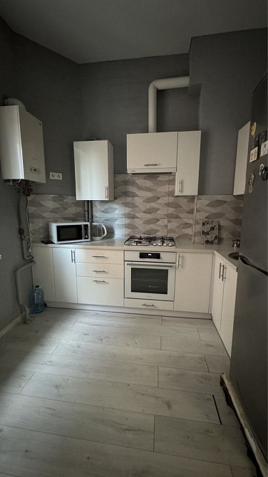 Сдается квартира в самом центре города! В 2 минутах от набережной.  - зображення 3