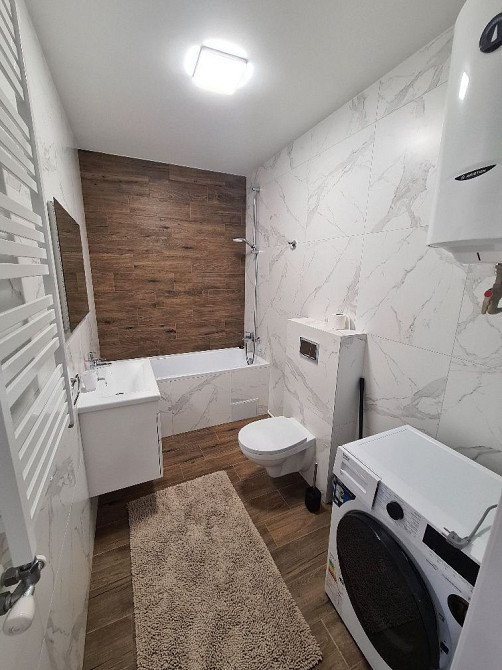 Здається в оренду кв-ра з сучасним ремонтом у Цент част Проспекту Ужгород - изображение 5