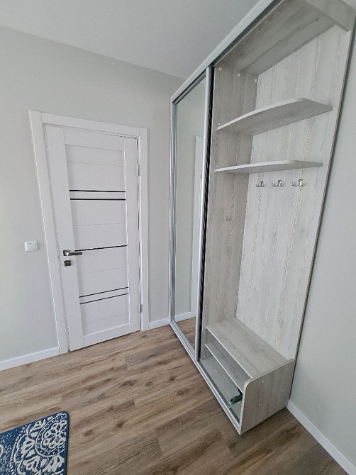 Здається в оренду кв-ра з сучасним ремонтом у Цент част Проспекту Ужгород - изображение 4