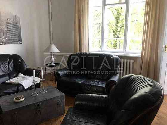 Аренда квартиры ул. Назаровская 25 Киев