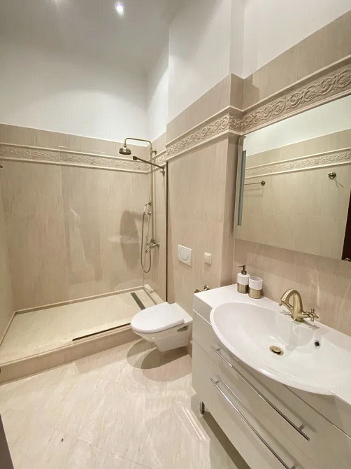 Ексклюзивна 3к квартира у сталінці на Липках.Круглоуніверситетська18/2 Київ - зображення 8