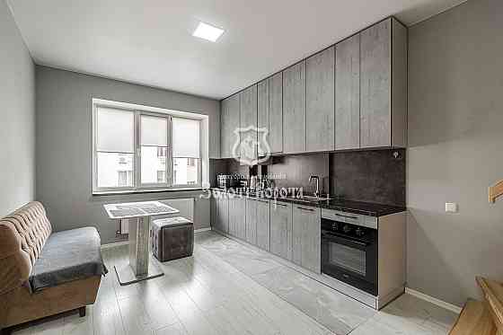 Атмосферна квартира зі зручним розташуванням та сучасним ремонтом! Софиевская Борщаговка