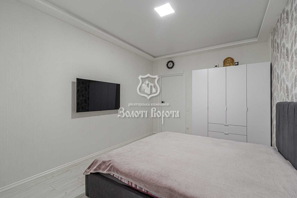 Атмосферна квартира зі зручним розташуванням та сучасним ремонтом! Софиевская Борщаговка - изображение 4