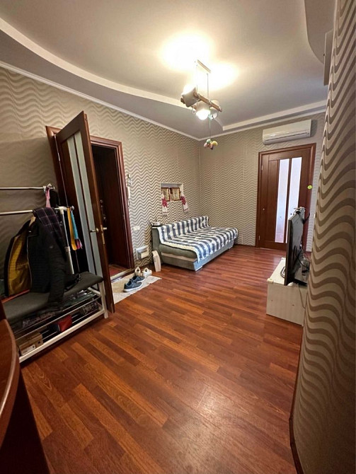 Простора 2 кімнатна квартира з ремонтом у цегляному будинку Одесса - изображение 4