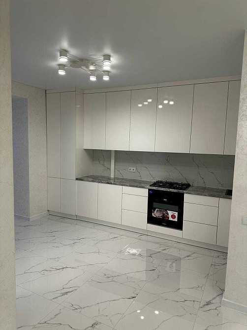 Продаж 1к квартира+ДИЗАЙНЕРСЬКИЙ РЕМОНТ Переуступка Хмельницький - зображення 1