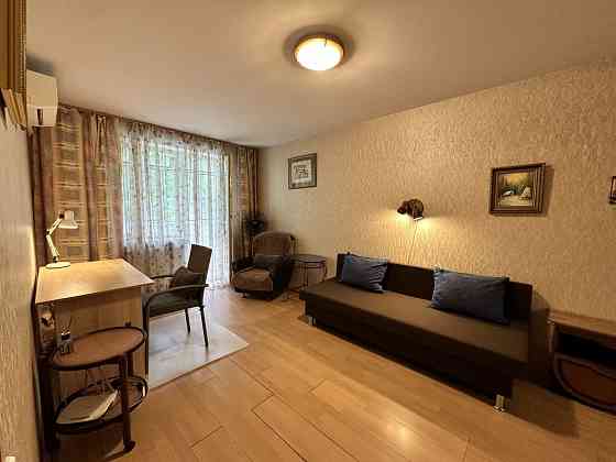 Біля метро Дорогожичі, Олени Теліги, Щусєва, Бакинська, Ольжича Київ