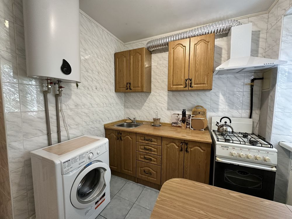 Біля метро Дорогожичі, Олени Теліги, Щусєва, Бакинська, Ольжича Київ - зображення 8