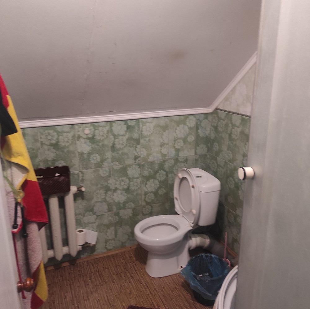 Здам двухэтажную трёхкомнатную квартиру в частном доме хозяин Бровары - изображение 3