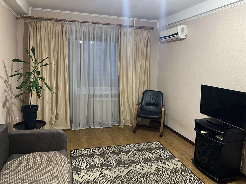 Без комісії 1-к кв Велика Васильківська 102, метро Палац Україна Київ - зображення 2