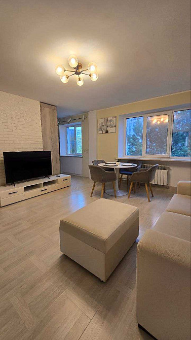 Здам 2-х кім. квартиру з дизайнерським ремонтом, Печерськ, біля метро Київ - зображення 3