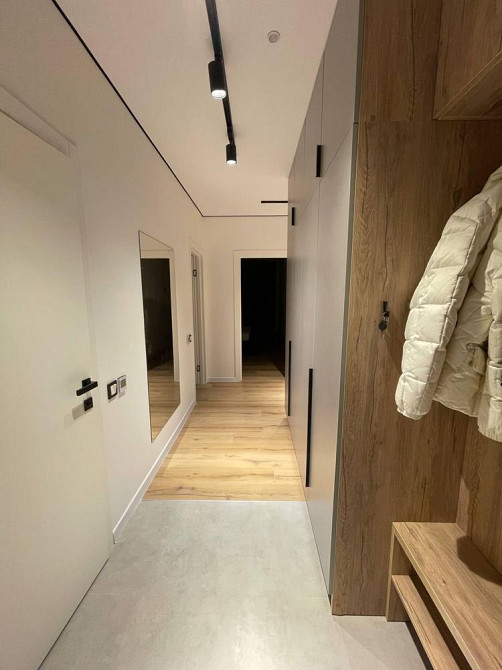 Ближній центр Зелена Парк Погулянка сонячнй оперний театр площа ринок Львів - зображення 6