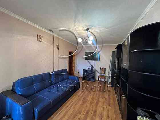 Оренда 2-к кв метро Позняки, вул. Ахматової 14 б, Дарницький р-н Київ