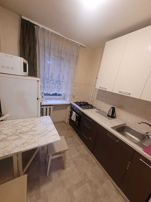 Слам 1к Святошинський р-н м Святошино вул Доброхотова 3 Київ - зображення 1