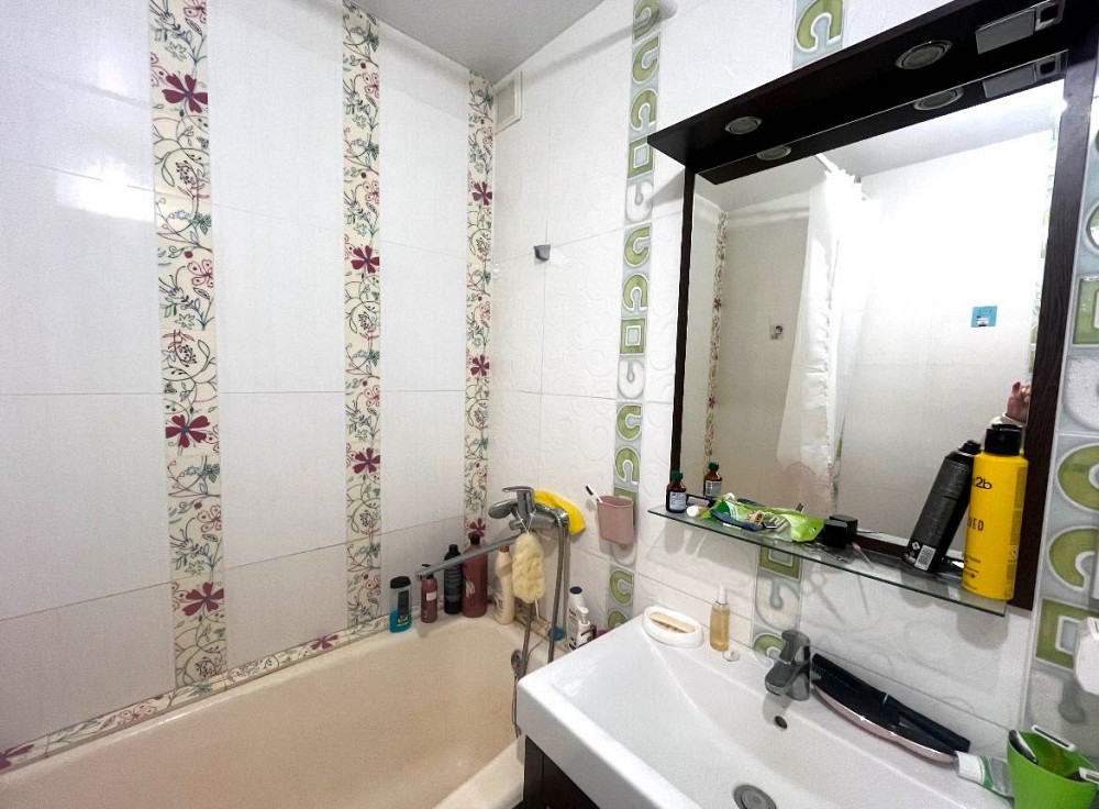 Здам квартиру 3 кімнатну  - зображення 5