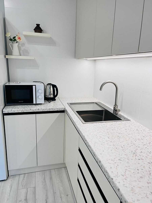 Оренда 1к, євроремонт, вул Драгоманова 1-к, місце чудове, поруч АШАН Київ - зображення 1