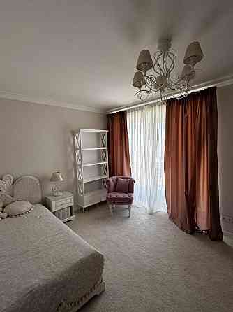 Оренда просторої квартири 140 м²  ЖК САЛЮТ Перемога-6 