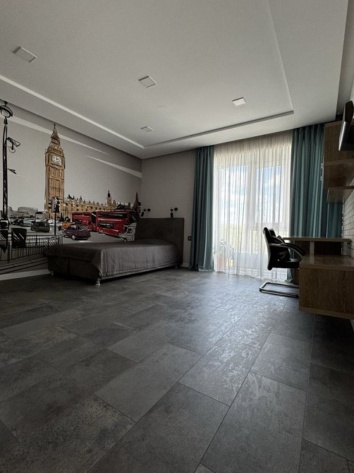 Оренда просторої квартири 140 м²  ЖК САЛЮТ Перемога-6  - зображення 4