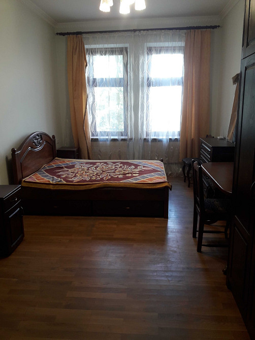 ВЛАСНИК. БЕЗ КОМІСІЇ. 1 к. квартира біля скрині з ДЕРЕВ'ЯНИМИ МЕБЛЯМИ Львів - зображення 1