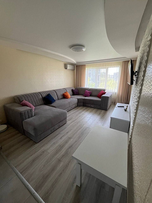 3к ж/м Тополь 3 дом 12 Днепр - изображение 1