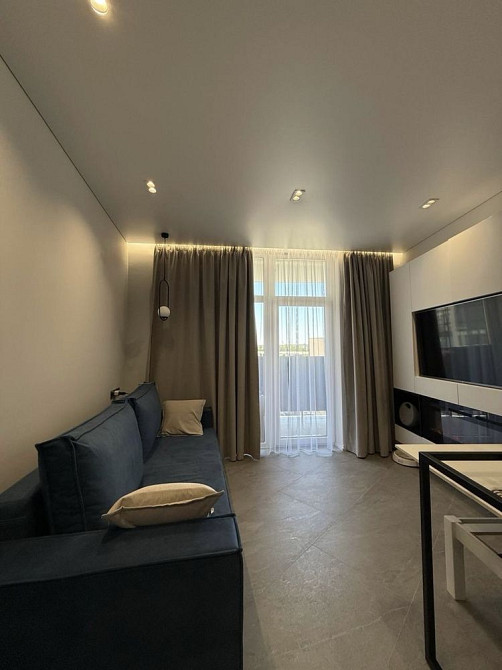 Оренда однокімнатної квартири ЖК Кристал з гардеробною | Бізнес клас | Ужгород - изображение 2