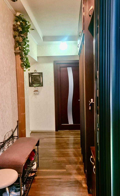 Сдам шикарную 3 к квартиру 78 м2 р-н  центр. Рынка ул. Короленко 12 Слов`янськ - зображення 3