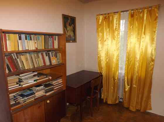 Оренда 3-кімнатної квартири по вул. Бортнянського Ближній Центр Міста Львів