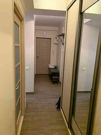 Виноградар Retroville Дизайнерська 2к по просп. Правди 80А Киев