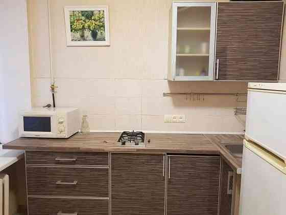 Сдам 2-комн. кв. м."Научная" 5 мин. Харьков