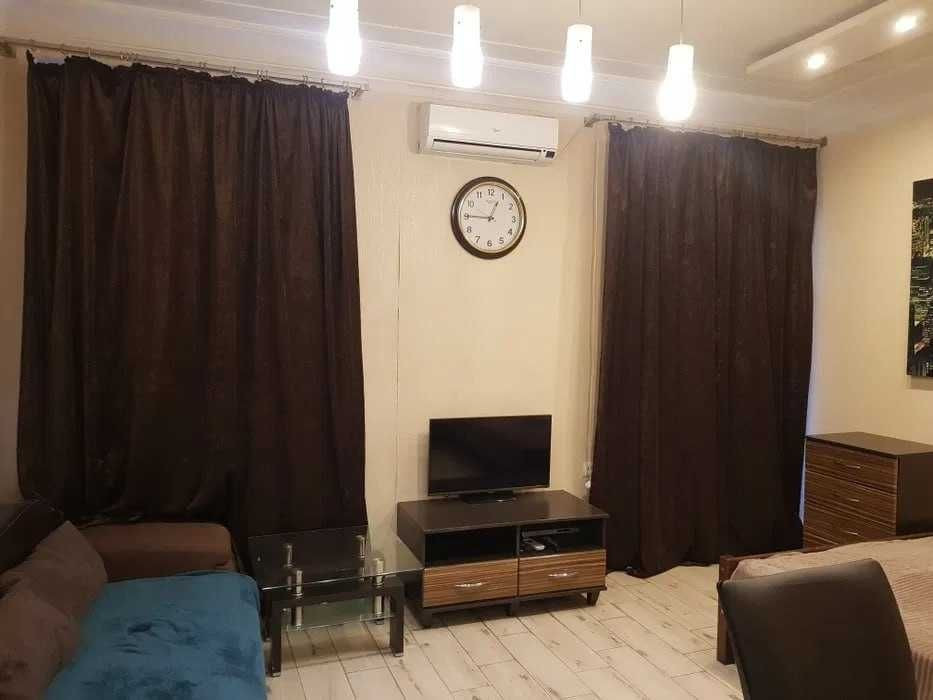 Сдам 2-комн. кв. м."Научная" 5 мин. Харьков - изображение 1