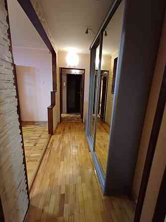 Сдаётся 3-комнатная на левом берегу, 3 мкр    kubr Каменское (Запорожская обл.)