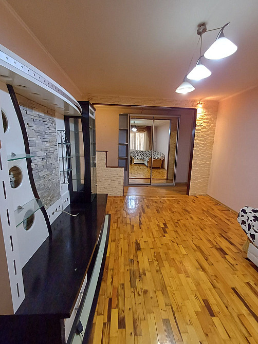 Сдаётся 3-комнатная на левом берегу, 3 мкр    kubr Кам`янське (Запорізька обл.) - зображення 2