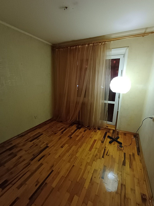 Сдаётся 3-комнатная на левом берегу, 3 мкр    kubr Кам`янське (Запорізька обл.) - зображення 8