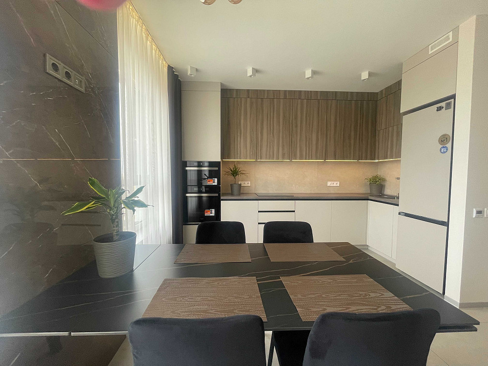 Теліги Олени 25 м. Дорогожичі Киев - изображение 1